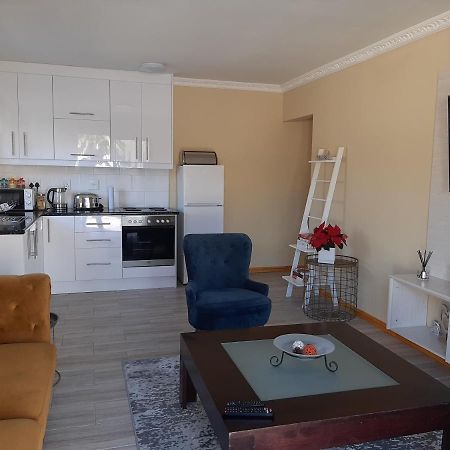Shalom Self Catering Apartman Fokváros Kültér fotó