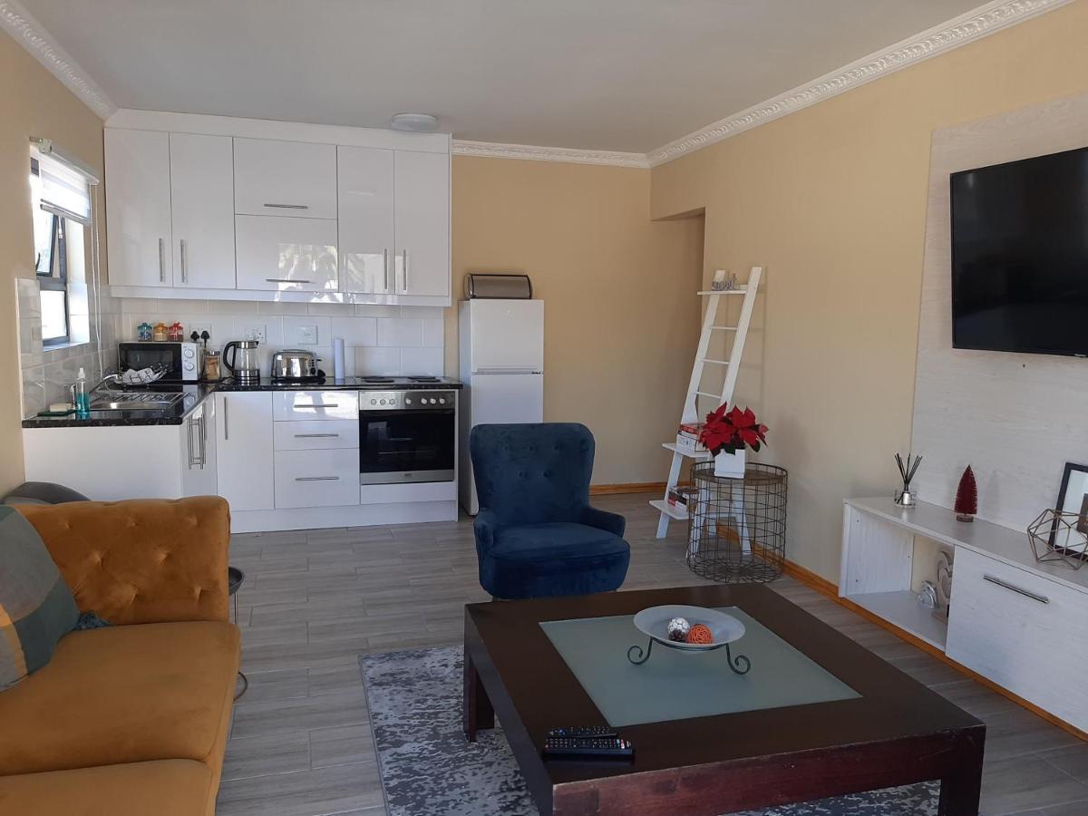 Shalom Self Catering Apartman Fokváros Kültér fotó